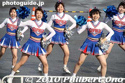 Sophia University cheerleaders at the 2010 Tokyo Marathon finish line.
Keywords: tokyo marathon 2010 cheerleaders 
