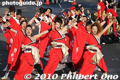 Also see my [url=http://www.youtube.com/watch?v=ZMI3q82X-b4]YouTube video here.[/url]
Keywords: tokyo marathon 2010 yosakoi soran dancers 
