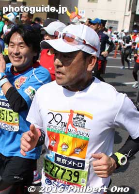 Hiko-nyan at 2016 Tokyo Marathon.
Keywords: tokyo marathon 2016 cosplayer runners costumes fromshiga