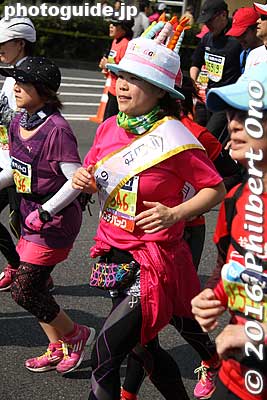 Her birthday today.
Keywords: tokyo marathon 2016 cosplayer runners costumes