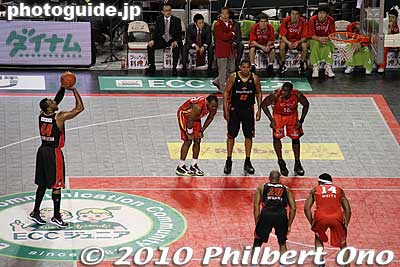 Free throw
Keywords: tokyo koto-ku ward ariake Coliseum bj league pro basketball osaka evessa higashi-mikawa hamamatsu phoenix