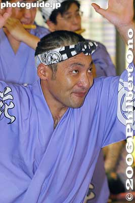 Keywords: tokyo suginami-ku koenji awa odori dance festival matsuri