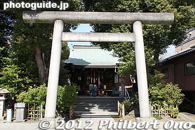 Second torii
Keywords: tokyo sumida-ku ward omurai katori jinja shrine