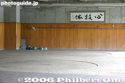 The sign reads "Physical body, Technique, Heart." What you need to succeed in sumo.
Keywords: tokyo sumida-ku ryogoku kokugikan sumo japankokugikan