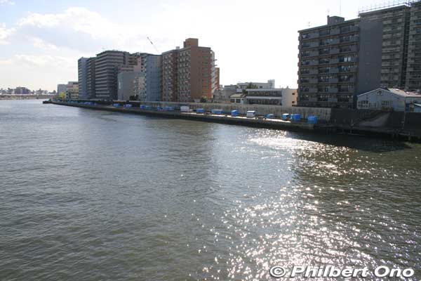 Sumida River as seen from Shirahige Bridge.
Keywords: tokyo sumida-ku Mukojima Shirahige Bridge Sumida River