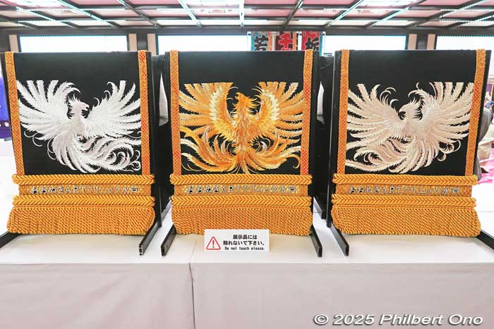 Onosato's aprons has silver and gold phoenix.
Keywords: tokyo sumida-ku ryogoku sumo exhibition