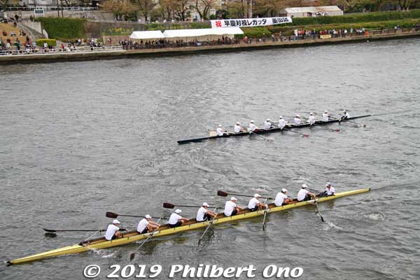 In Japan, rowing is still a niche sport and not a popular spectator sport. It doesn't get much national press coverage. These are alumni rowers.
Keywords: tokyo sumida river sokei Waseda Keio Regatta rowing boat