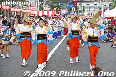 Seiwa-ren 盛和連
Keywords: tokyo toshima-ku otsuka awa odori folk dance matsuri festival bon 