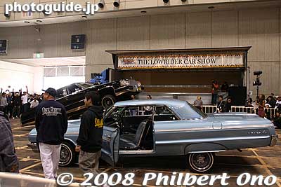 This guy busted a pipe while hopping.
Keywords: tokyo chiba makuhari lowrider car show automobile vintage 