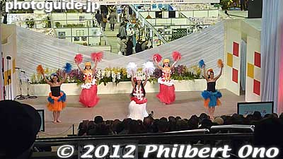 Stage entertainment was hula/Tahitian dancers.
Keywords: tokyo dome orchid show festival japan grand prix flowers