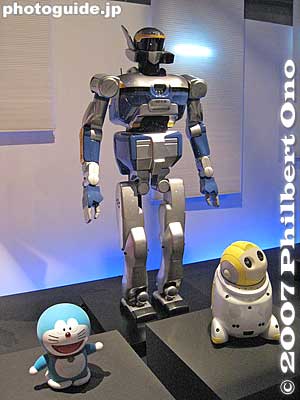 Robot by Kawada Industries
Keywords: tokyo robotics show fair trade humanoid robots