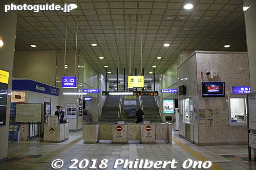 Turnstile inside Tottori Station.
Keywords: tottori train station