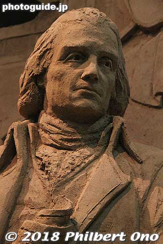 Ben Franklin.
Keywords: tottori Sand Museum sculptures
