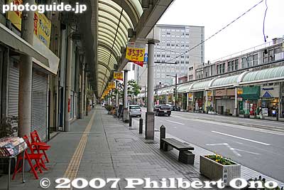 Shopping street near Takaoka Station
Keywords: toyama takaoka shopping street