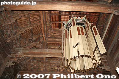 Ceiling of Butsuden Hall
Keywords: toyama takaoka zen buddhist temple zuiryuji national treasure