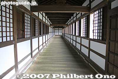 Corridor from Zendo Hall to Hatto Hall
Keywords: toyama takaoka zen buddhist temple zuiryuji