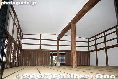 Inside the Daisado Tea Room 大茶堂
Keywords: toyama takaoka zen buddhist temple zuiryuji