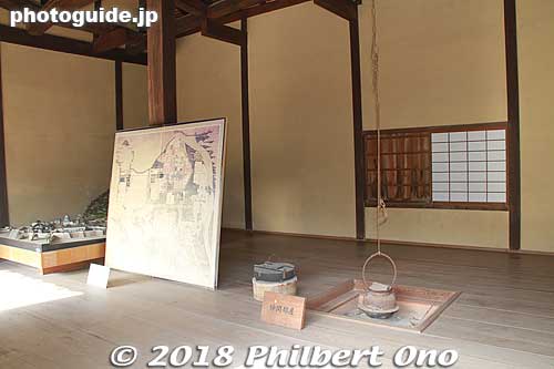 Keywords: yamaguchi hagi samurai residence home longhouse nagaya