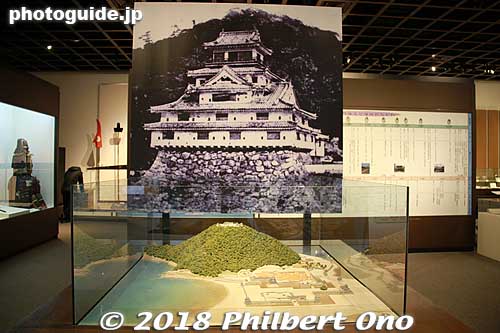 Scale model of Hagi Castle.
Keywords: yamaguchi hagi museum