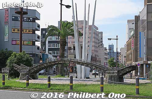 In front of JR Iwakuni Station is a model of Kintaikyo.
Keywords: yamaguchi iwakuni kintaikyo bridge