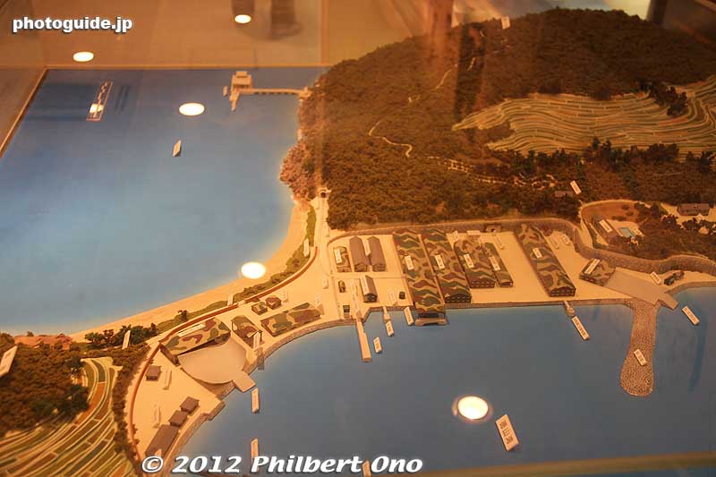 Scale model of wartime Ozushima island.
Keywords: yamaguchi ozushima island kaiten human manned torpedo suicide memorial museum