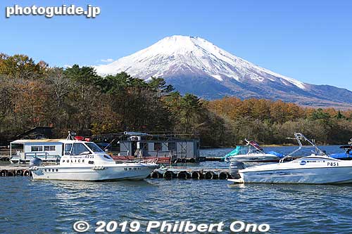 Keywords: yamanashi yamanakako-mura lake mt. fuji