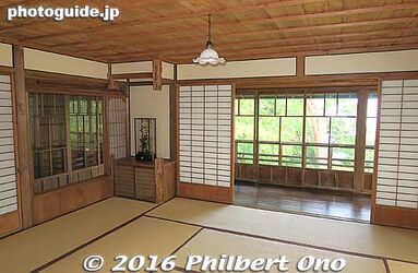 A room inside Robert W. Irwin's Ikaho villa.